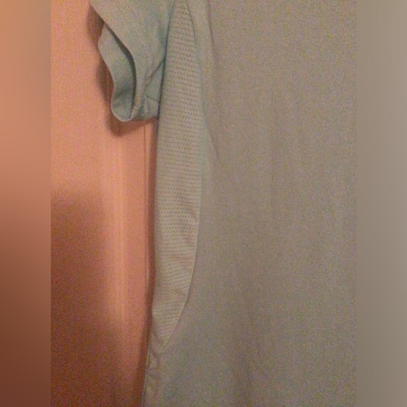 NWT FILA Light Blue Short Sleeve Active Top - Picture 5 of 5